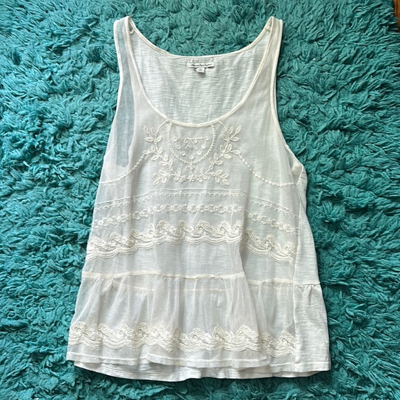 American Eagle Outfitters Tops - American Eagle Lace Tank Top, Size Large